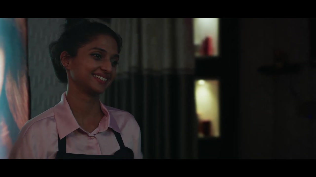 Kaam ki degree: Parlour